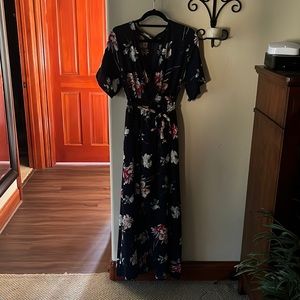 Escalier Amazon brand maxi dress with slit. Size xl